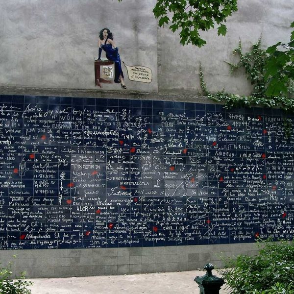 Muro de los Te Quiero en París