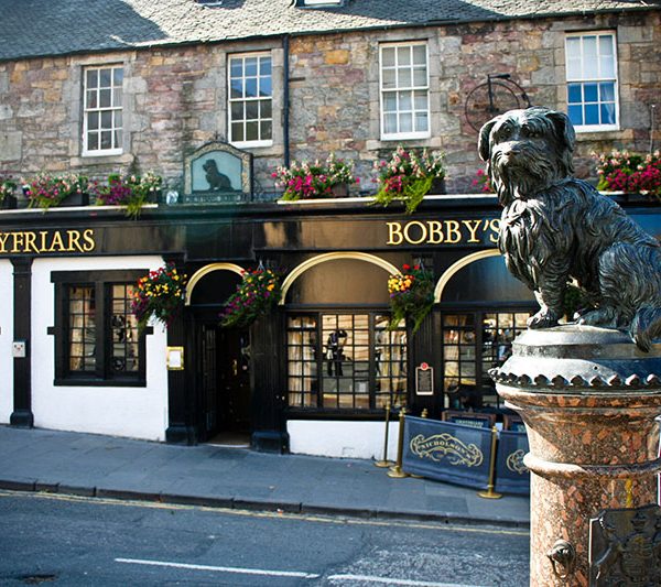 Estatua Greyfriars Bobby en Edimburgo