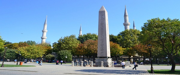 Obelisco de Teodosio I, Estambul