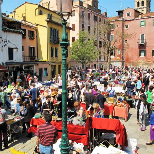 Market of Miracles in Venice