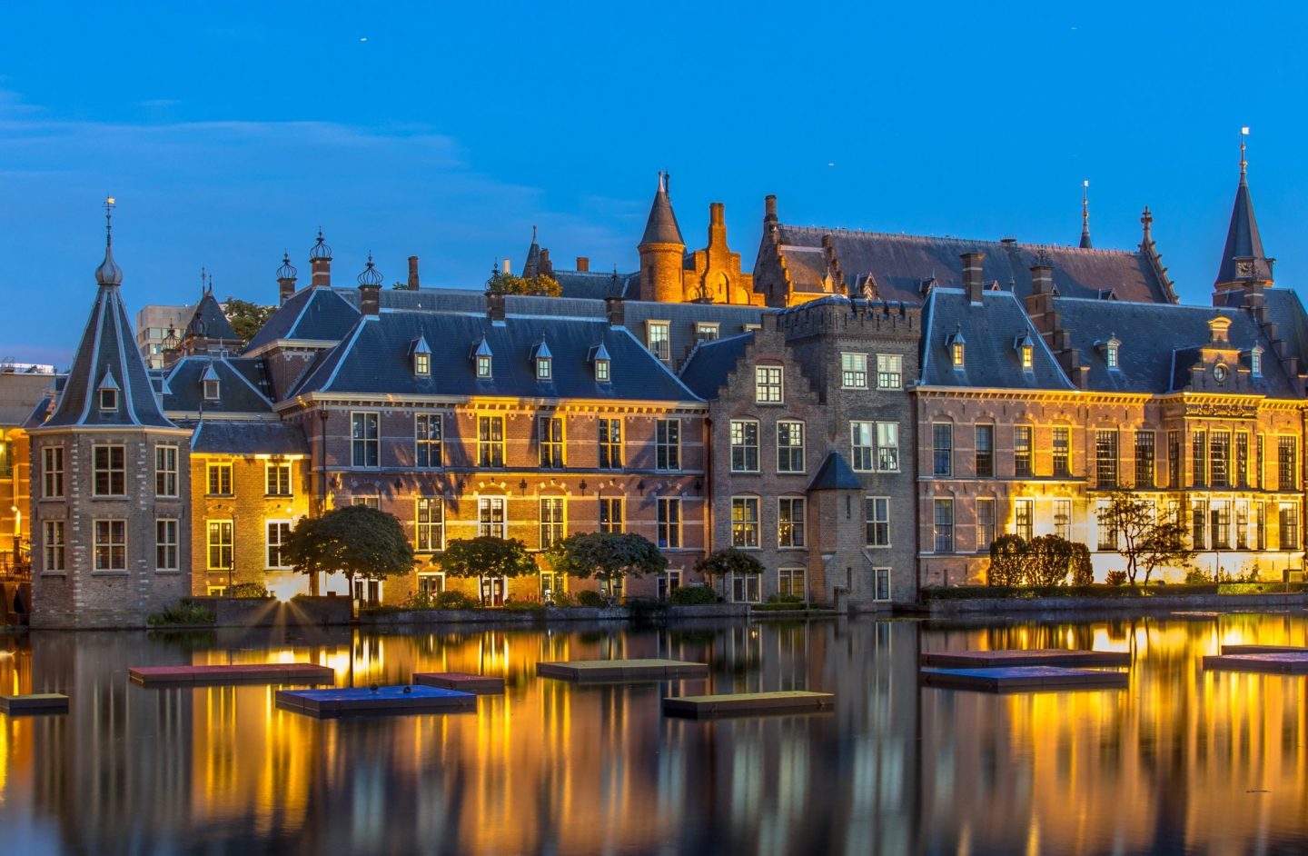 Binnehof - Parlamento Holandés en La Haya