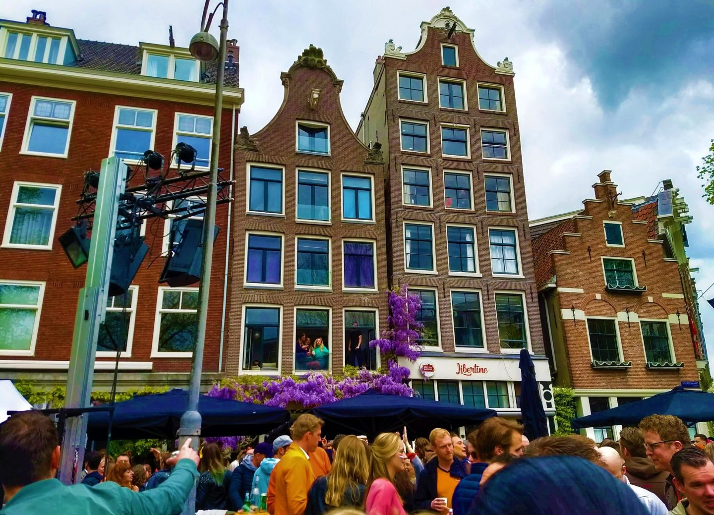 Fiesta en las Calles de Ámsterdam