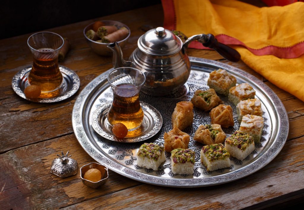 Turkish sweets and tea in a bar in Istanbul - Istanbul main attractions