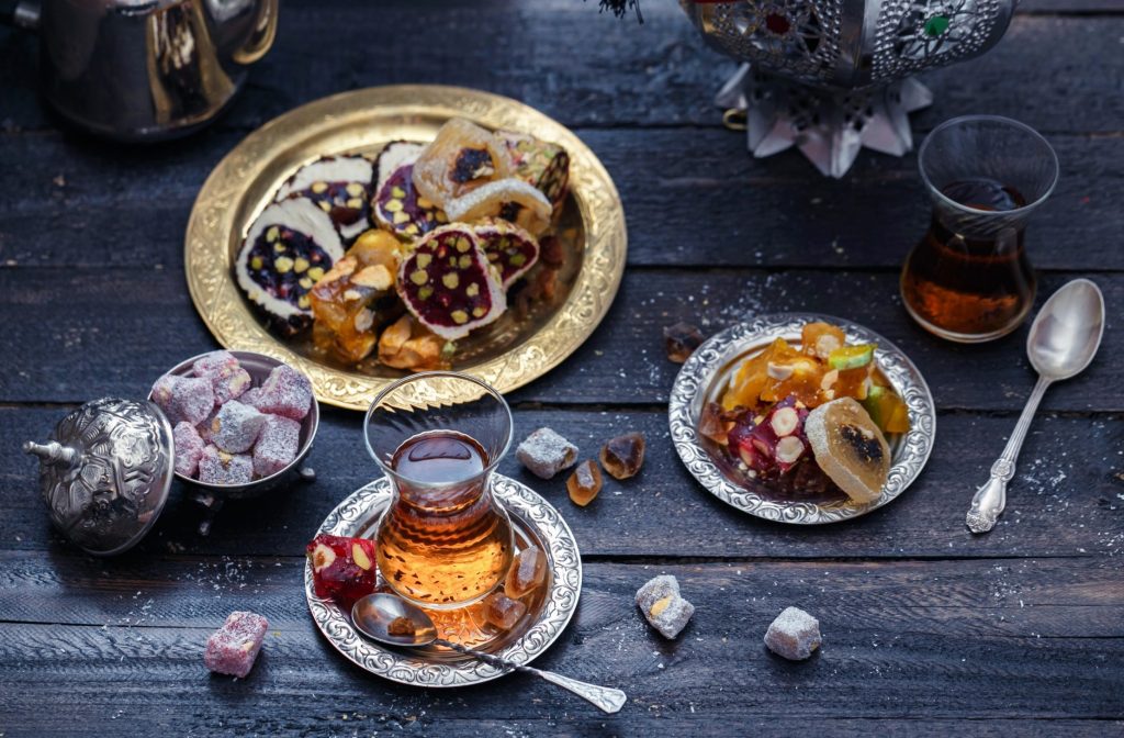 Té turco con Delicias Turcas - Lokum