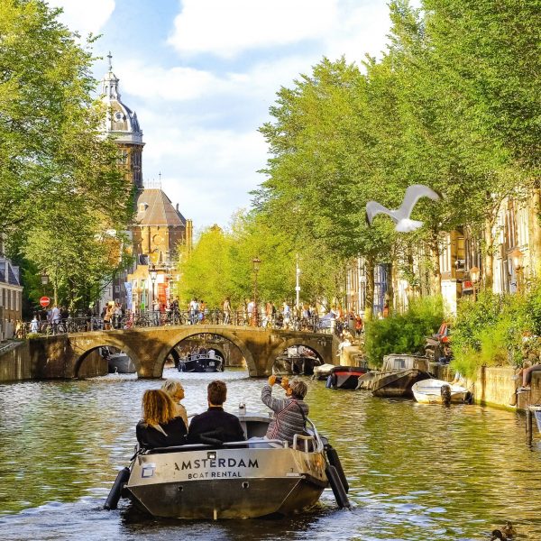 10 Reasons Why Visit Amsterdam and Keep on Coming Back