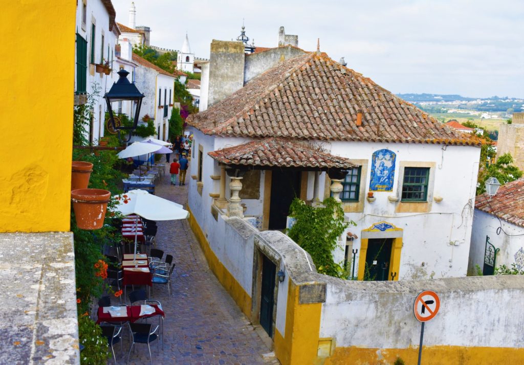 Óbidos is one of the prettiest and most romantic little Portuguese towns